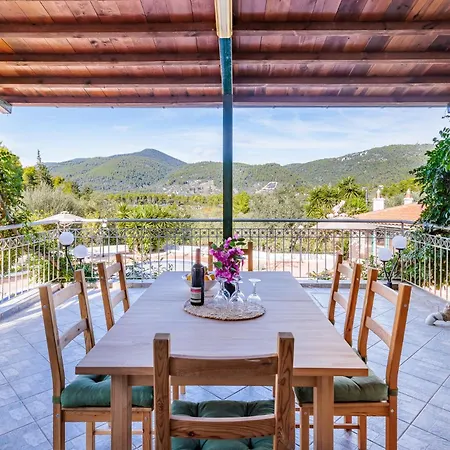 וילה Nature Grand Estate - Spacious With Pool