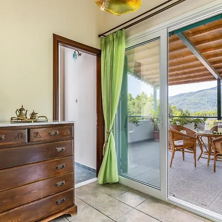 Nature Grand Estate - Spacious With Pool וילה