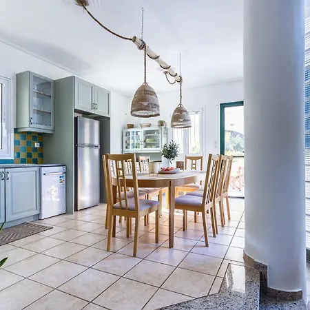 Nature Grand Estate - Spacious With Pool