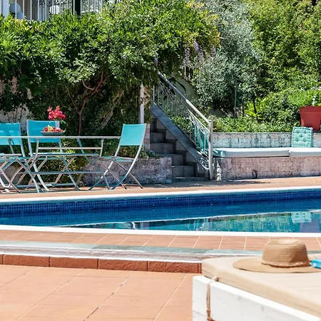 Nature Grand Estate - Spacious With Pool * Ditropo